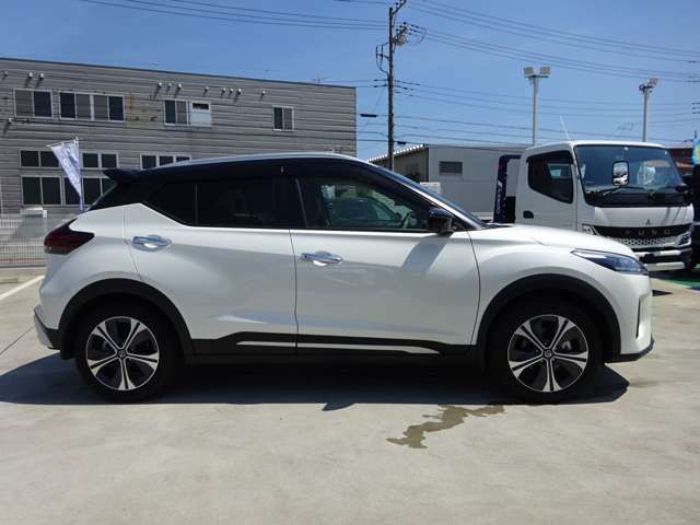Nissan KIX 2021-01 24059-10