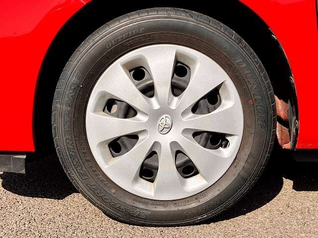 Toyota AQUA 2013-05 13465-7