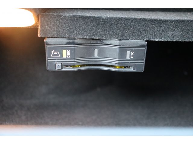 Mercedes Benz C-CLASS 2017-01 181157-10