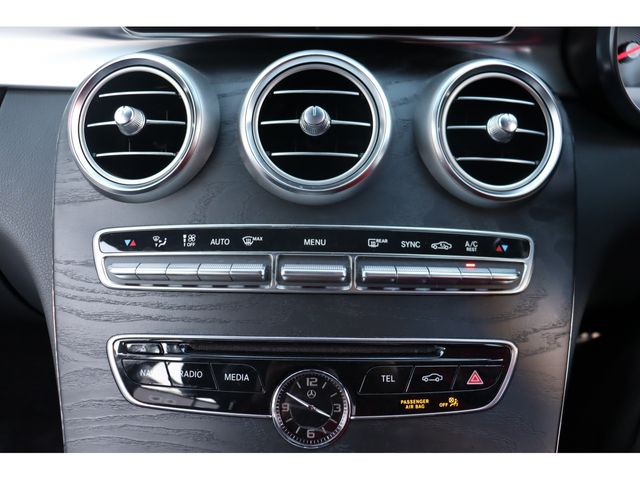Mercedes Benz C-CLASS 2017-01 181157-11