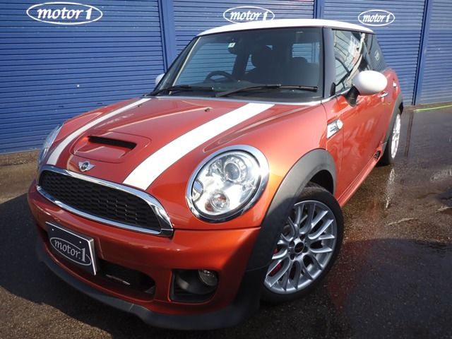 Bmw MINI 2013-06 933-0