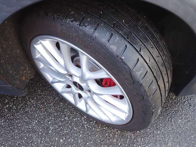 Bmw MINI 2013-06 933-15