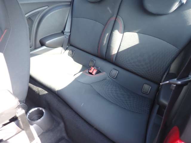 Bmw MINI 2013-06 933-8