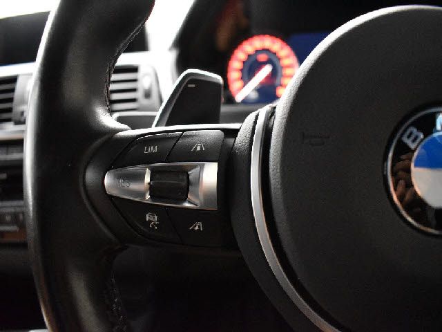 Bmw 4 SERIES 2018-10 11493-3