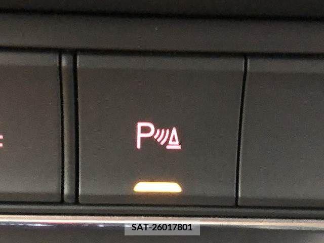 Audi Q3 2013-09 261233-7
