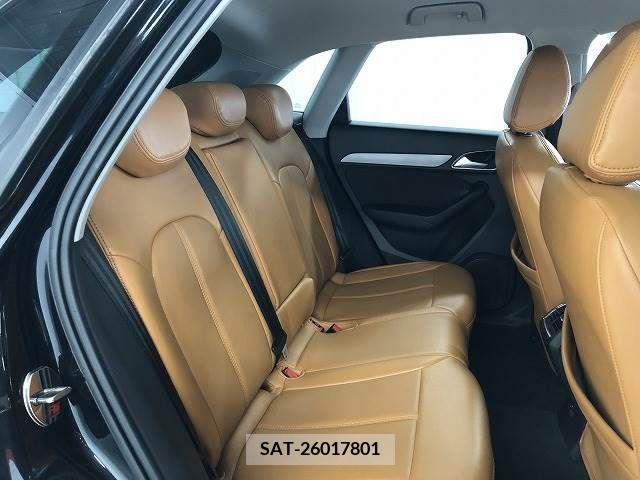 Audi Q3 2013-09 261233-5