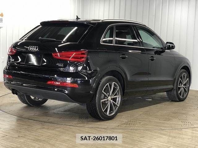 Audi Q3 2013-09 261233-13