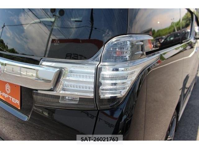 Toyota VELLFIRE 2015-07 345706-10
