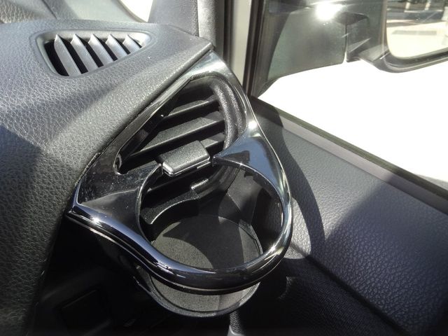 Toyota VOXY 2015-08 6819-18