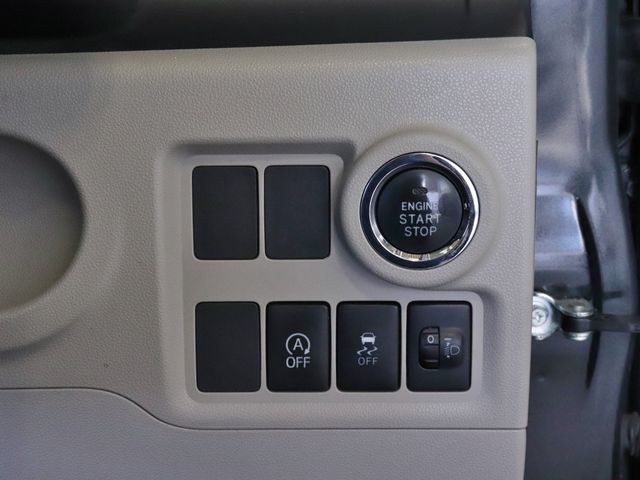 Toyota PASSO 2017-05 8700-13