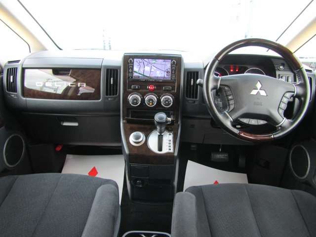 Mitsubishi DELICA D5 2016-12 9748-16