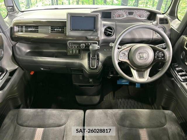 Honda N BOX CUSTOM 2020-05 278885-1