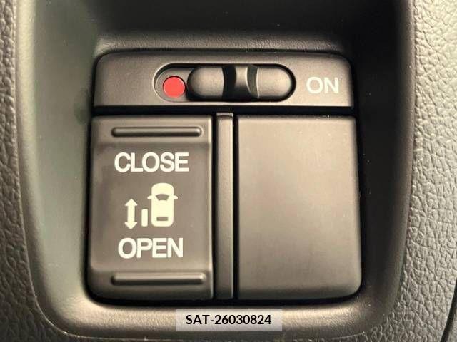 Honda N BOX CUSTOM 2015-07 306620-4