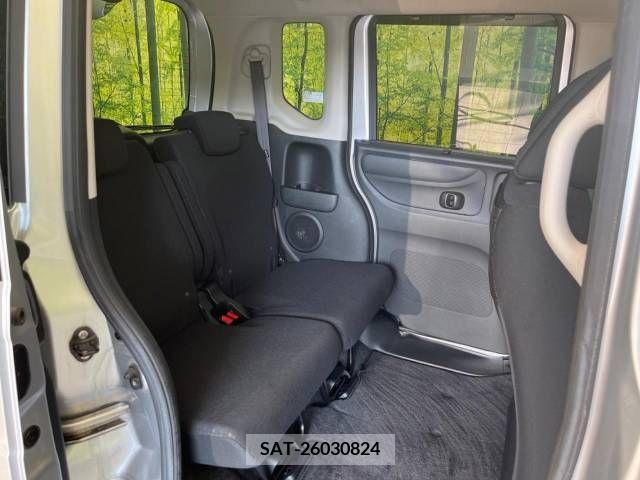 Honda N BOX CUSTOM 2015-07 306620-9