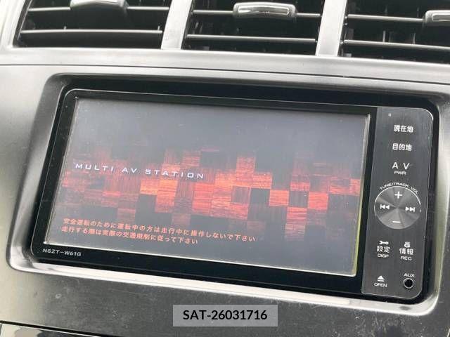 Toyota PRIUS ALPHA 2012-03 381271-2