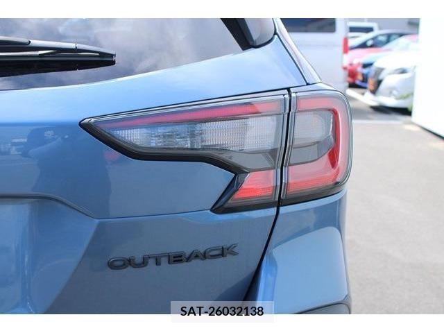 Subaru OUTBACK 2022-03 351435-12