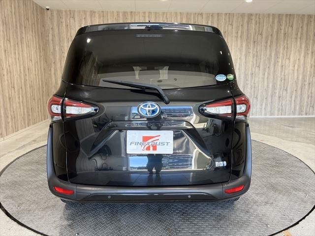 Toyota SIENTA 2018-10 17874-5