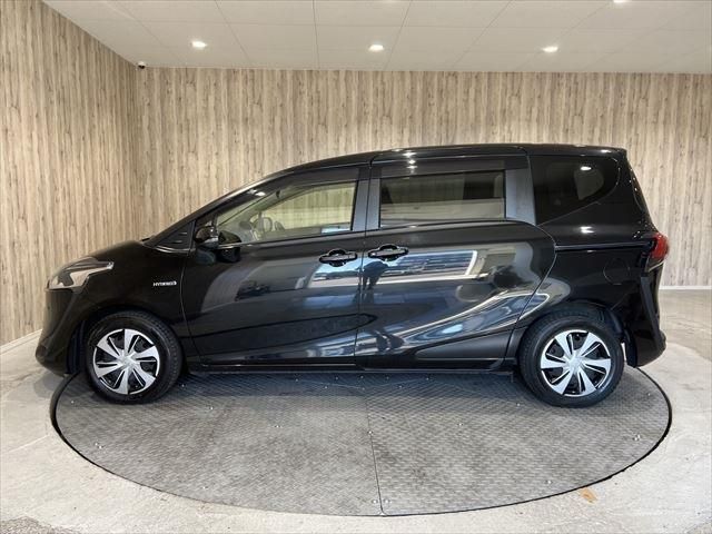 Toyota SIENTA 2018-10 17874-7