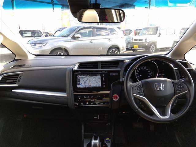 Honda FIT HYBRID 2018-11 25326-6