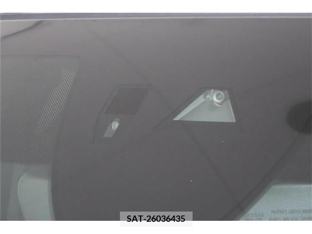 Mazda MX-30 2021-10 302256-9