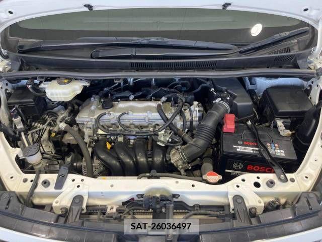 Toyota VOXY 2015-12 288902-18