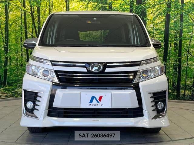 Toyota VOXY 2015-12 288902-14
