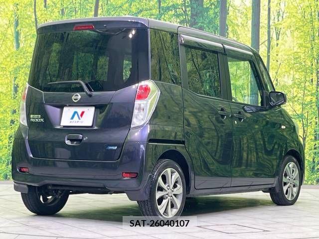 Nissan DAYZ 2015-10 387705-17