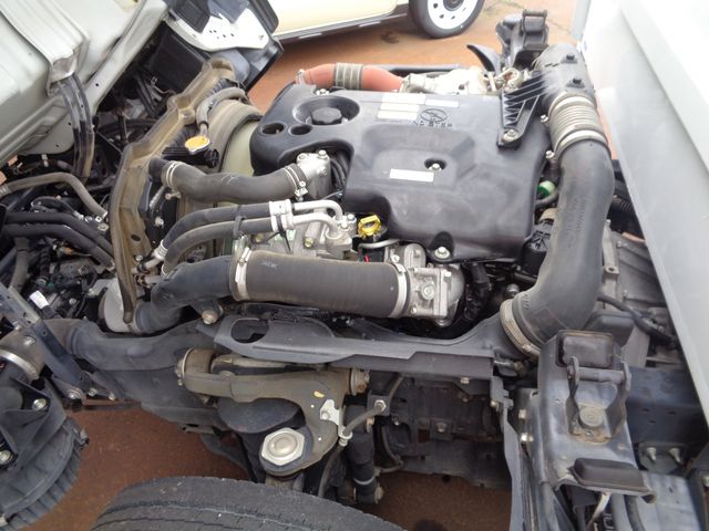 Isuzu ELF TRUCK 2016-10 15977-23