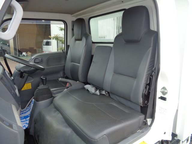 Isuzu ELF TRUCK 2016-10 15977-8