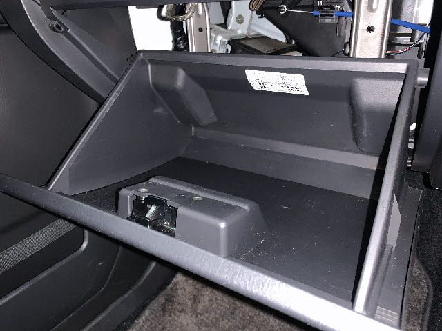 Suzuki JIMNY SIERRA 2005-03 22895-17