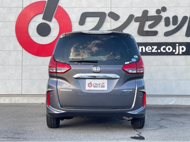Honda FREED HYBRID 2018-09 184681-2