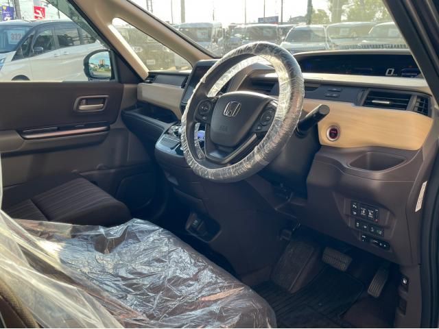 Honda FREED HYBRID 2018-09 184681-16