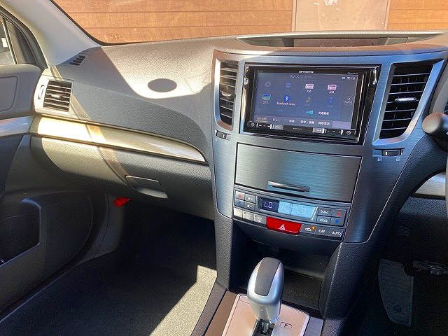 Subaru LEGACY B4 2012-06 15769-21