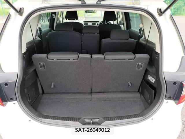 Mazda PREMACY 2013-10 301496-24