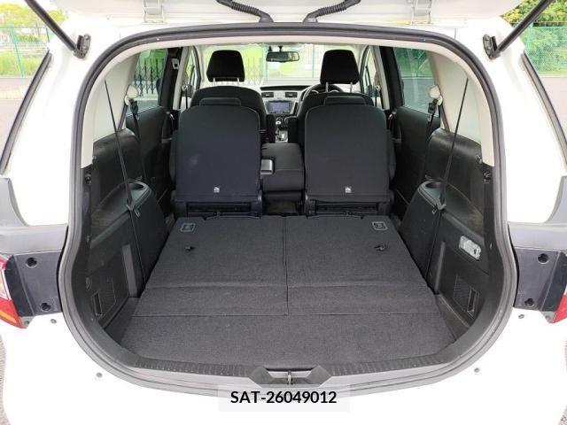 Mazda PREMACY 2013-10 301496-26