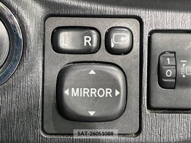 Toyota VITZ 2011-03 314565-5