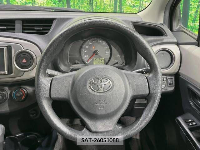 Toyota VITZ 2011-03 314565-11
