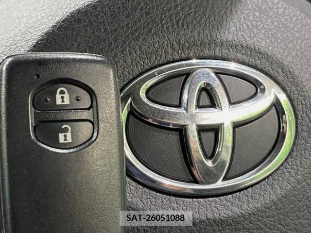 Toyota VITZ 2011-03 314565-6
