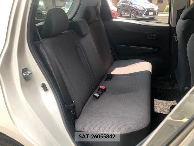 Toyota VITZ 2013-07 370157-9