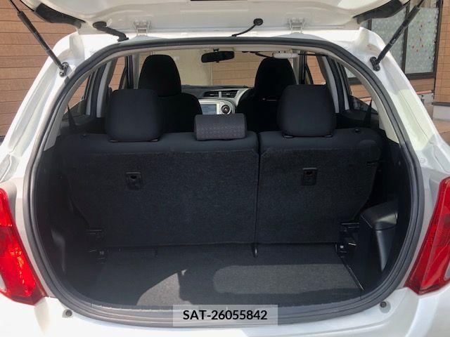 Toyota VITZ 2013-07 370157-21
