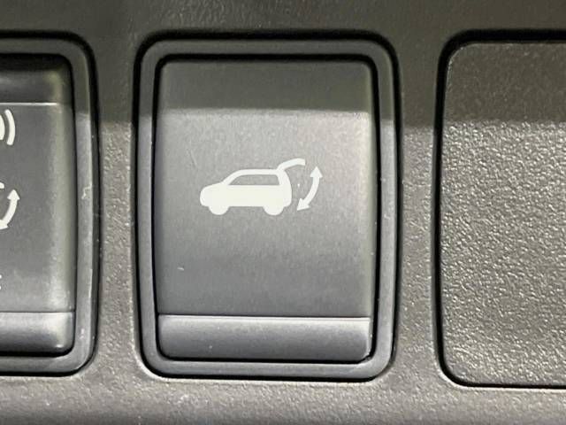 Nissan X-TRAIL 2016-10 27515-5