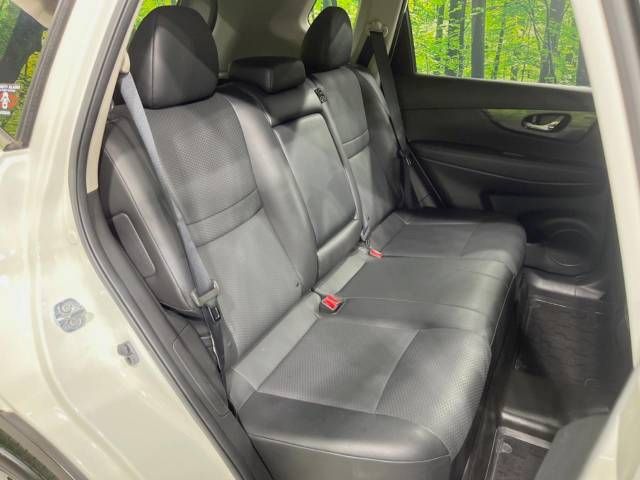 Nissan X-TRAIL 2016-10 27515-10