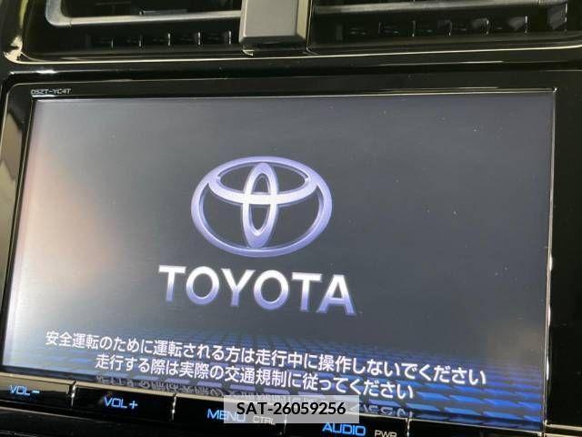 Toyota PRIUS 2016-03 366350-2