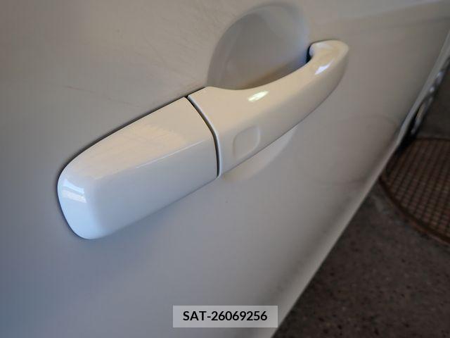 Volvo V40 2015-06 347841-8