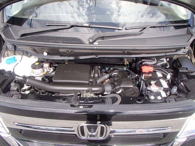 Honda N BOX 2022-05 23173-19