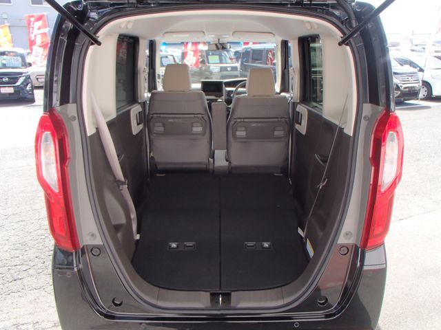 Honda N BOX 2022-05 23173-12