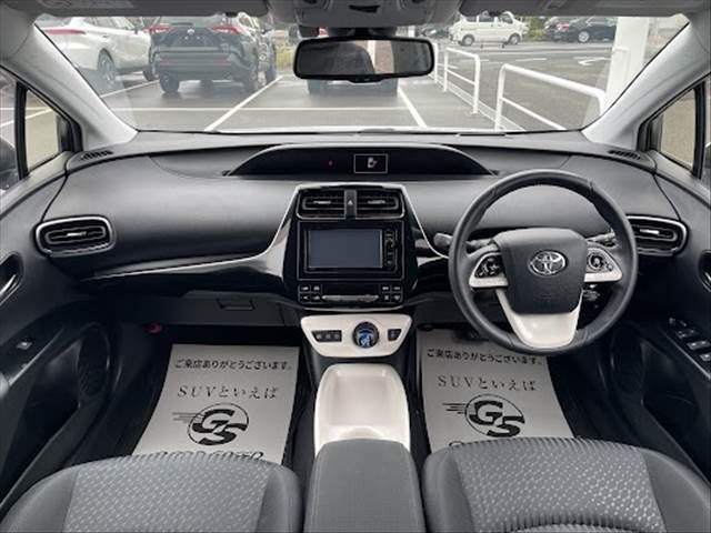 Toyota PRIUS 2016-01 11477-10