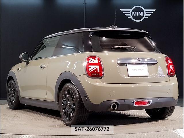 Bmw MINI 2020-10 372401-6