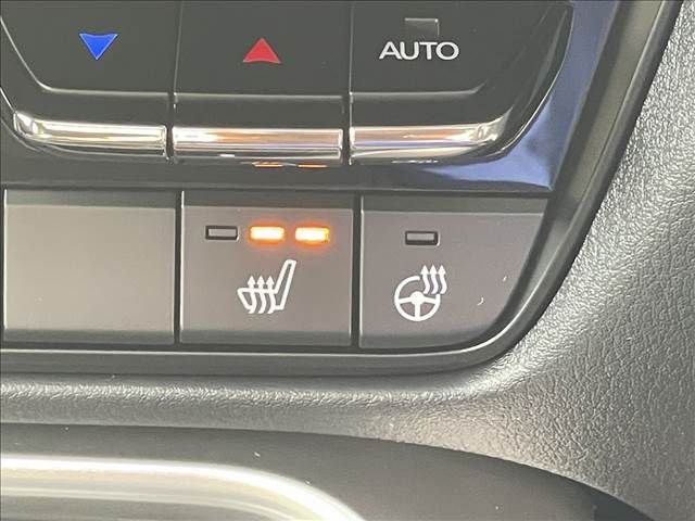 Mazda CX-60 2023-08 18887-4
