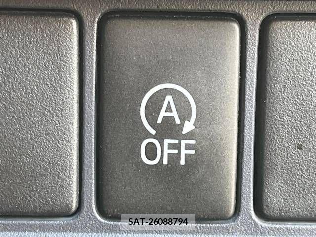 Toyota VOXY 2015-02 370478-7